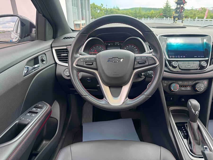 Chevrolet Cruze 2022 — фото 16