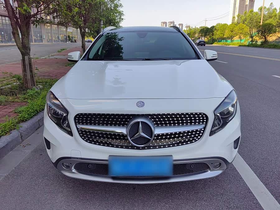 Mercedes-Benz GLA 2016 — фото 12