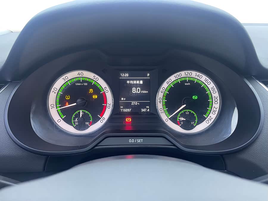 Skoda Octavia 2018 — фото 17