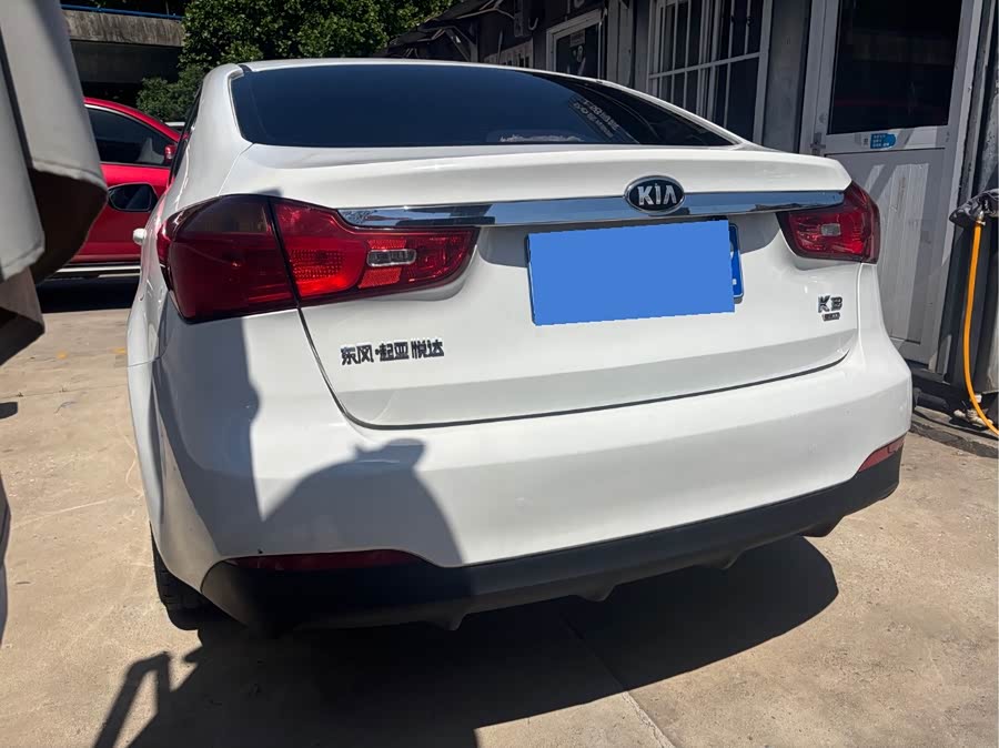 Kia K3 2015