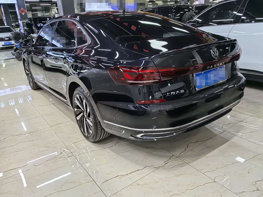 Volkswagen Passat 2022