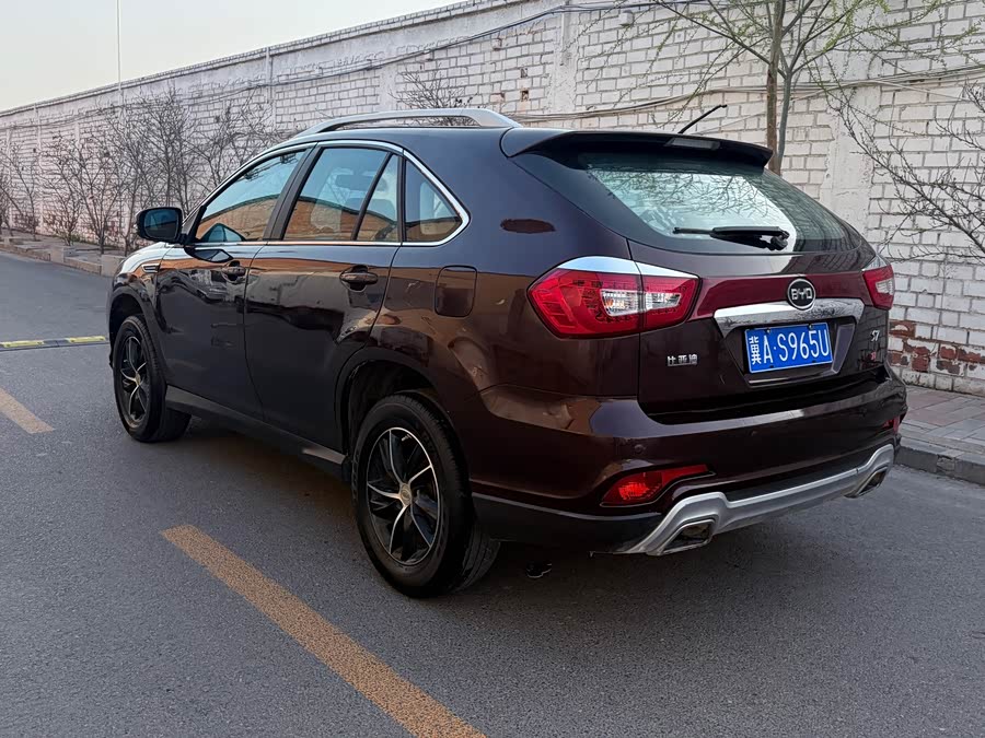 BYD S7 2016