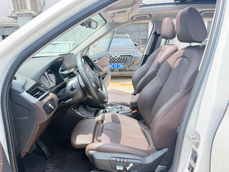 BMW X1 2022 — фото 11