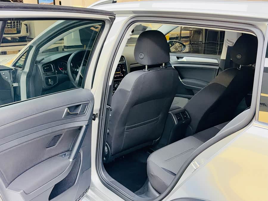 Volkswagen Golf 2019