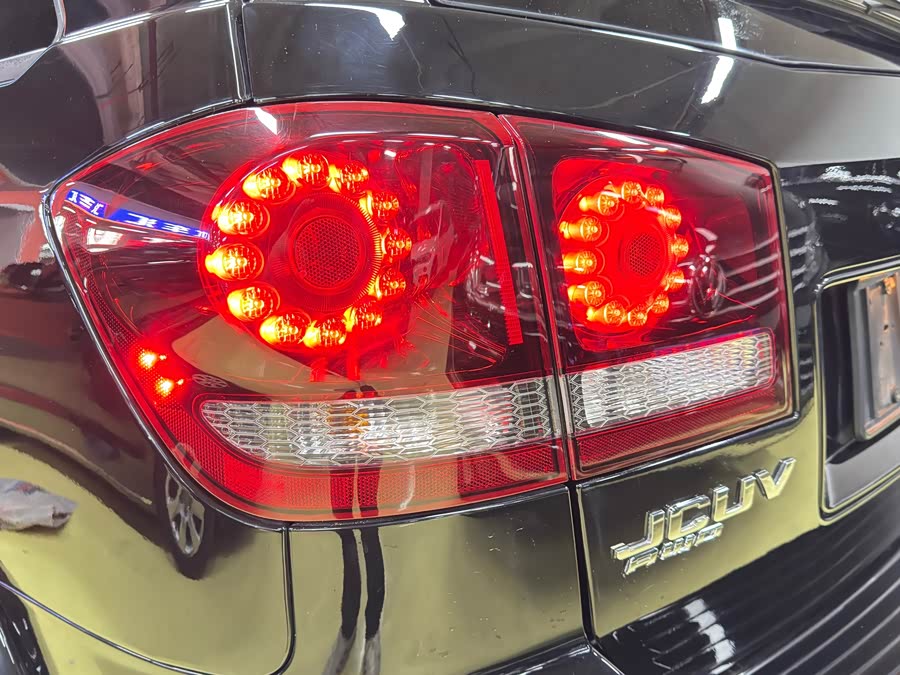 Dodge Coolwei 2016 — фото 18