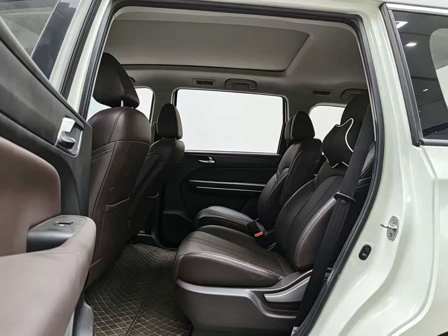 GAC Trumpchi M6 2019