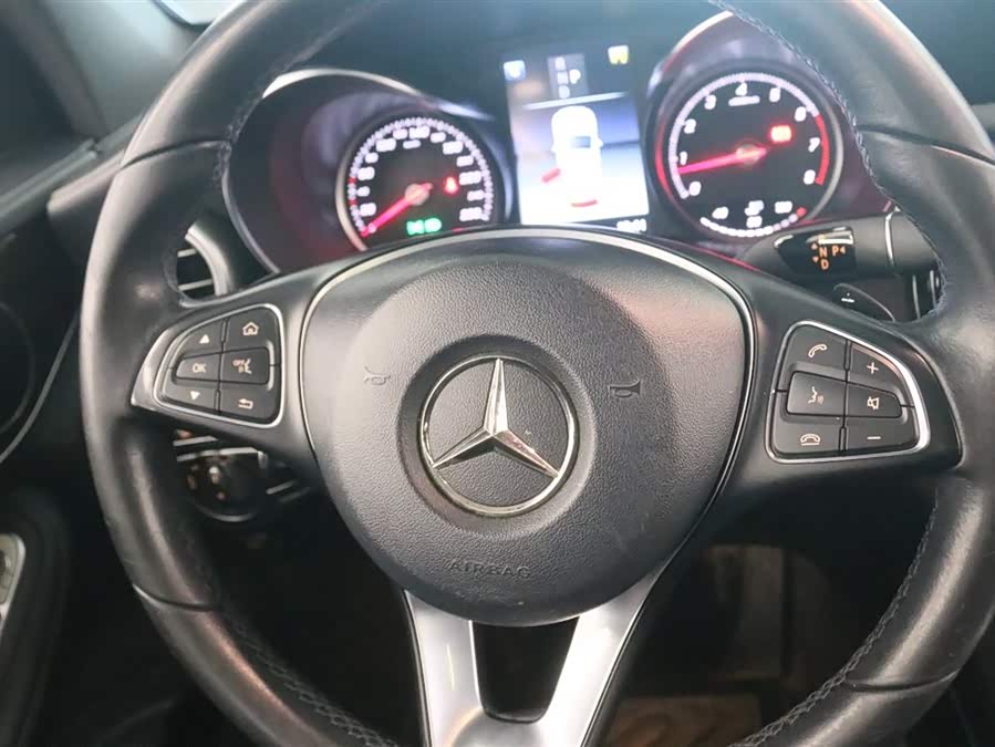 Mercedes-Benz GLC 2018