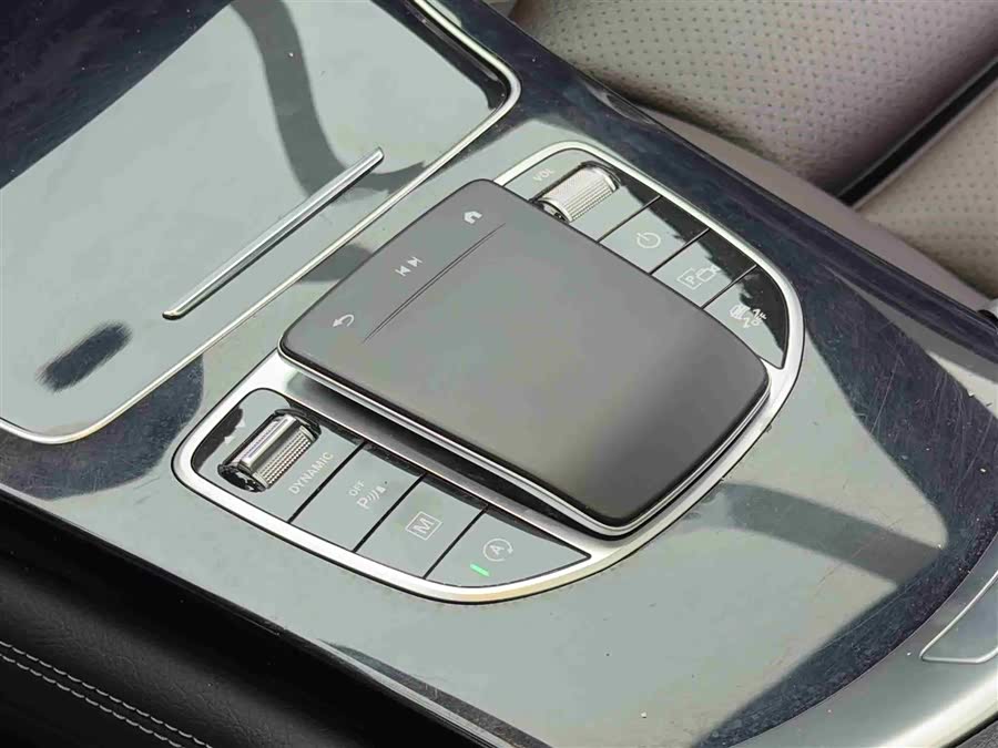 Mercedes-Benz GLC 2021 — фото 17