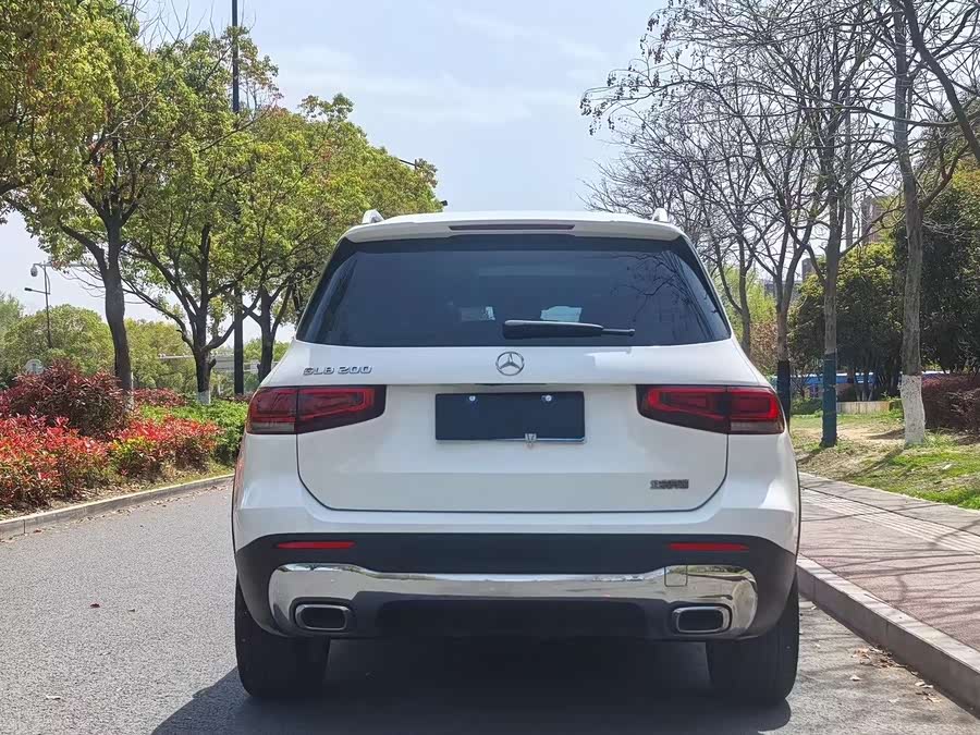 Mercedes-Benz GLB 2022