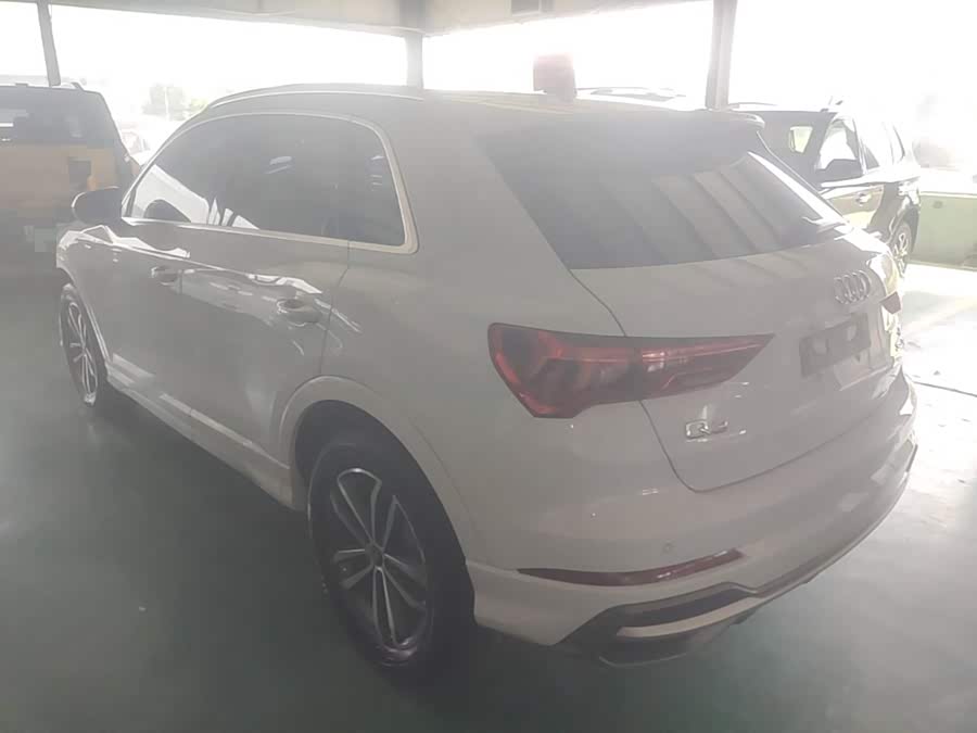 Audi Q3 2022