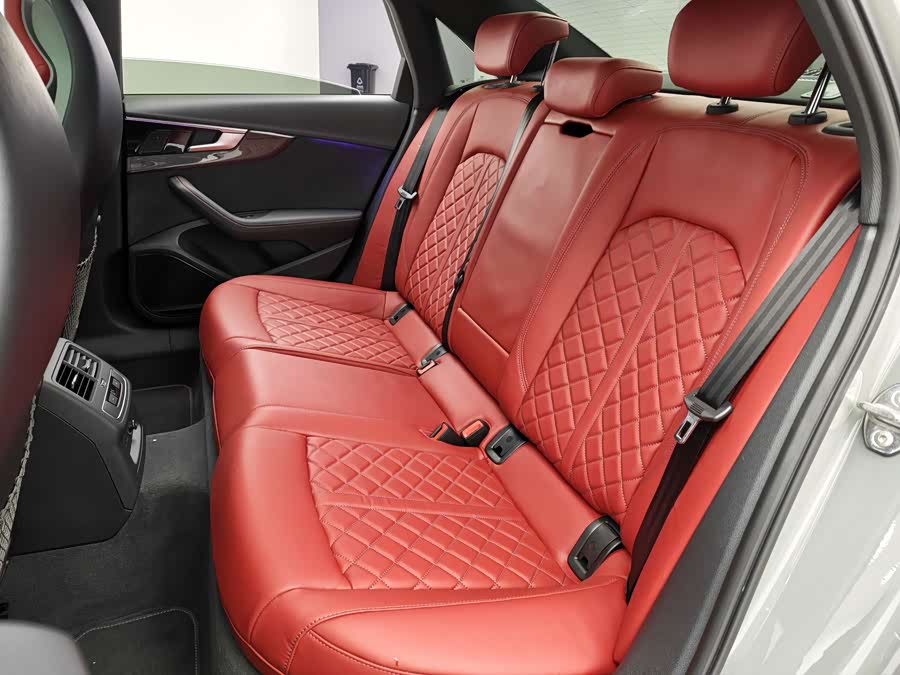 Audi S4 2023