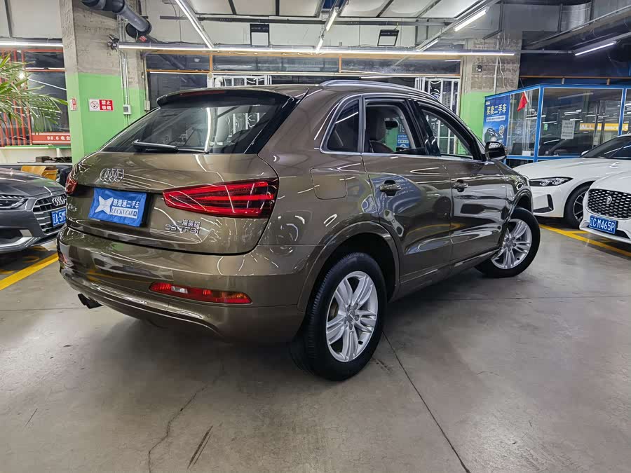 Audi Q3 2015