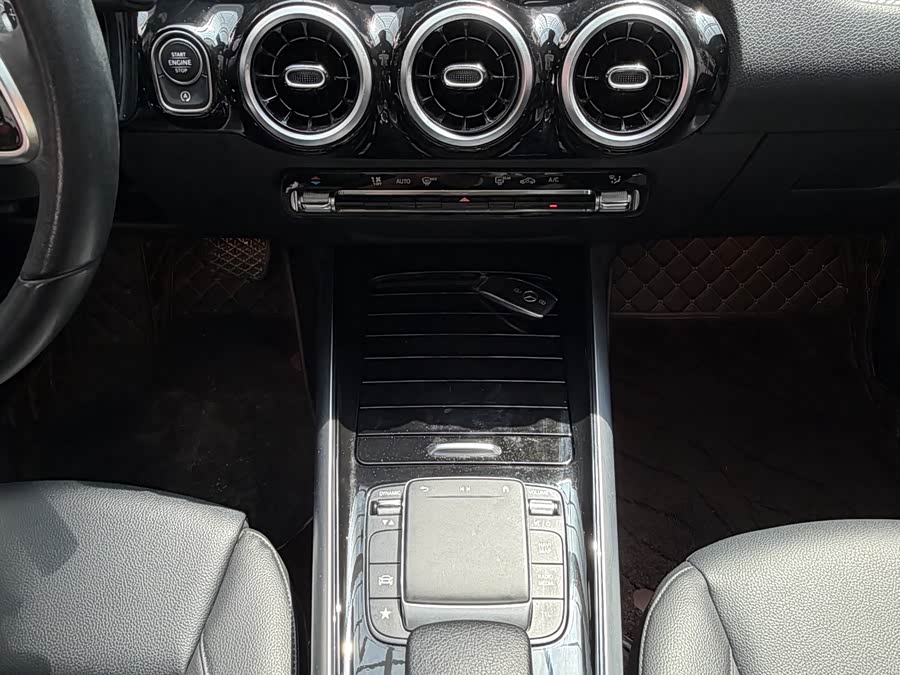 Mercedes-Benz GLA 2022