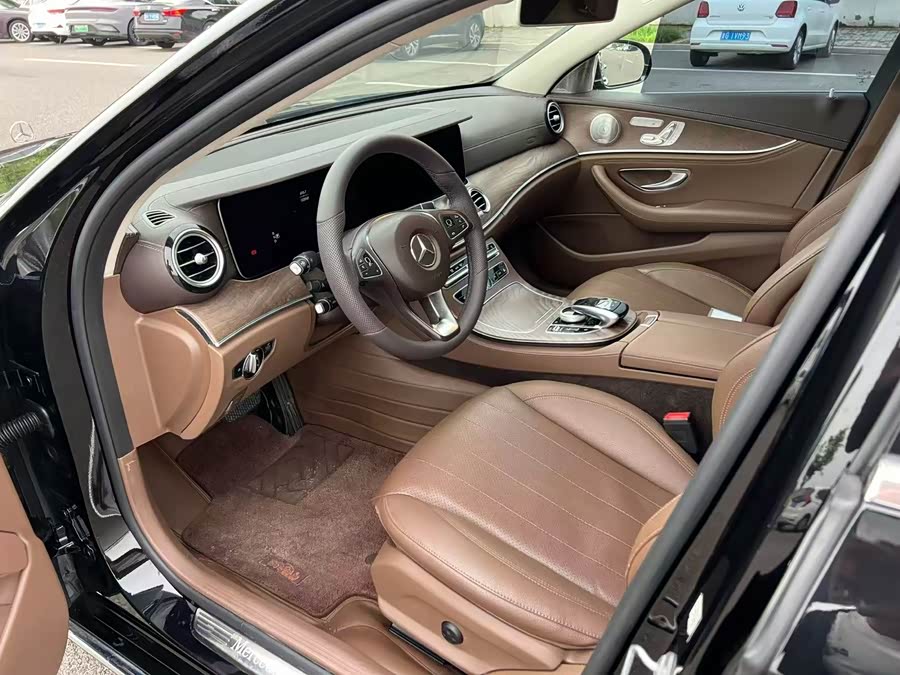 Mercedes-Benz E-Class 2018