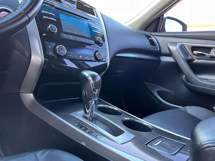 Nissan Teana 2013