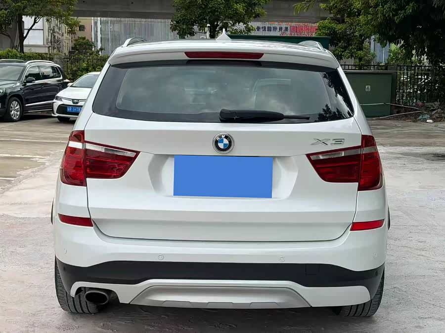 BMW X3 2014 — фото 18