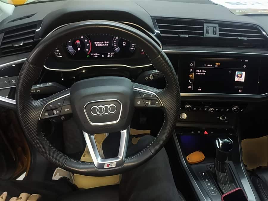 Audi Q3 Sportback 2020 — фото 10