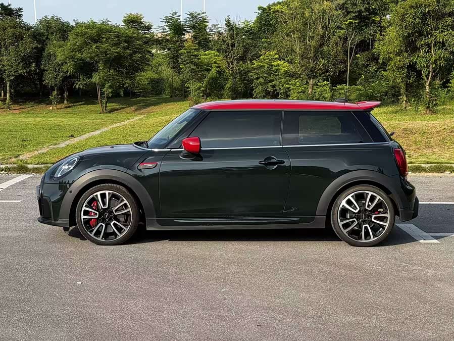 MINI JCW 2022