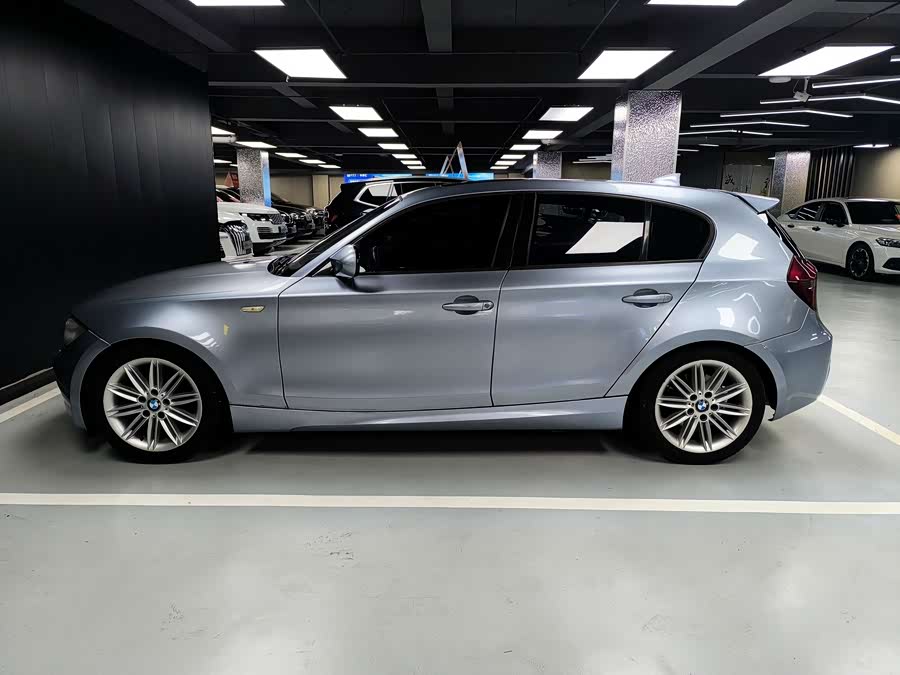 BMW 1 Series 2010 — фото 18