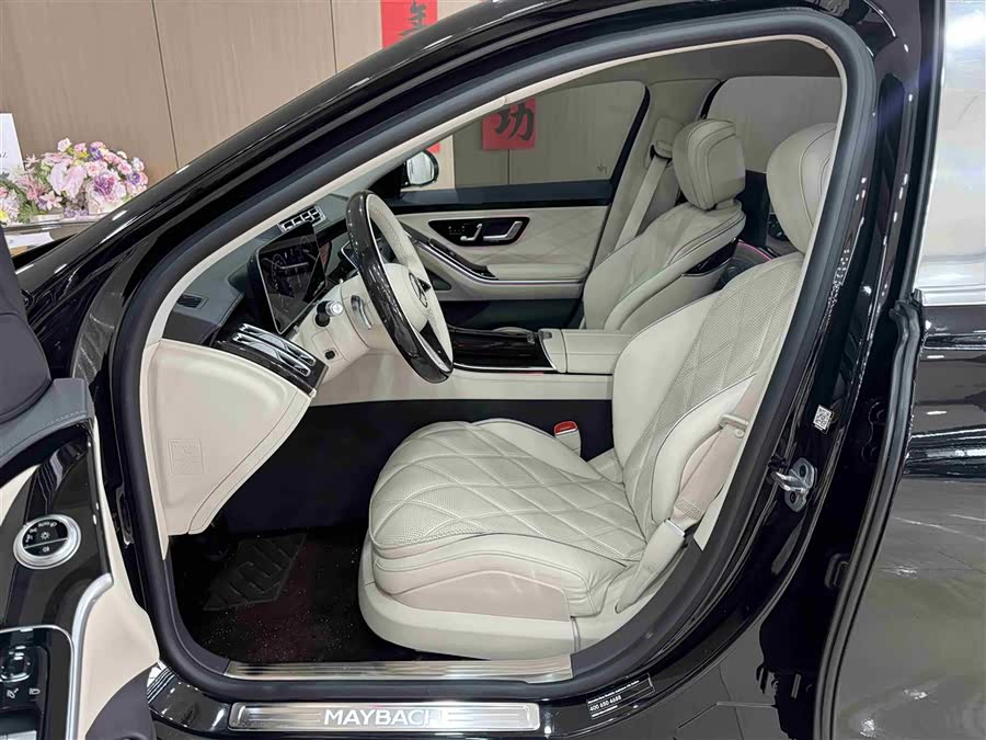 Mercedes-Benz Maybach S-Class 2021 — фото 20