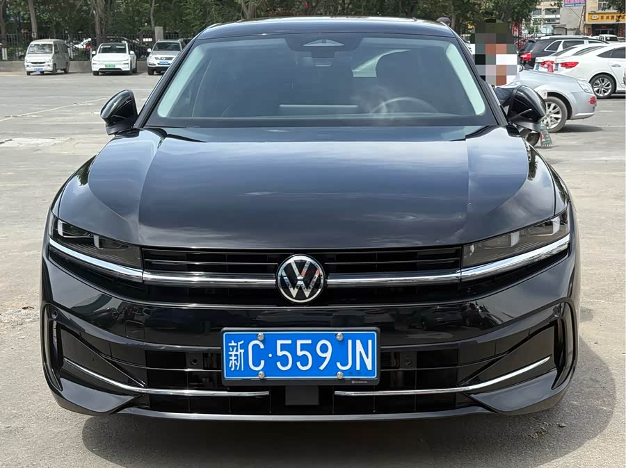 Volkswagen Magotan 2024