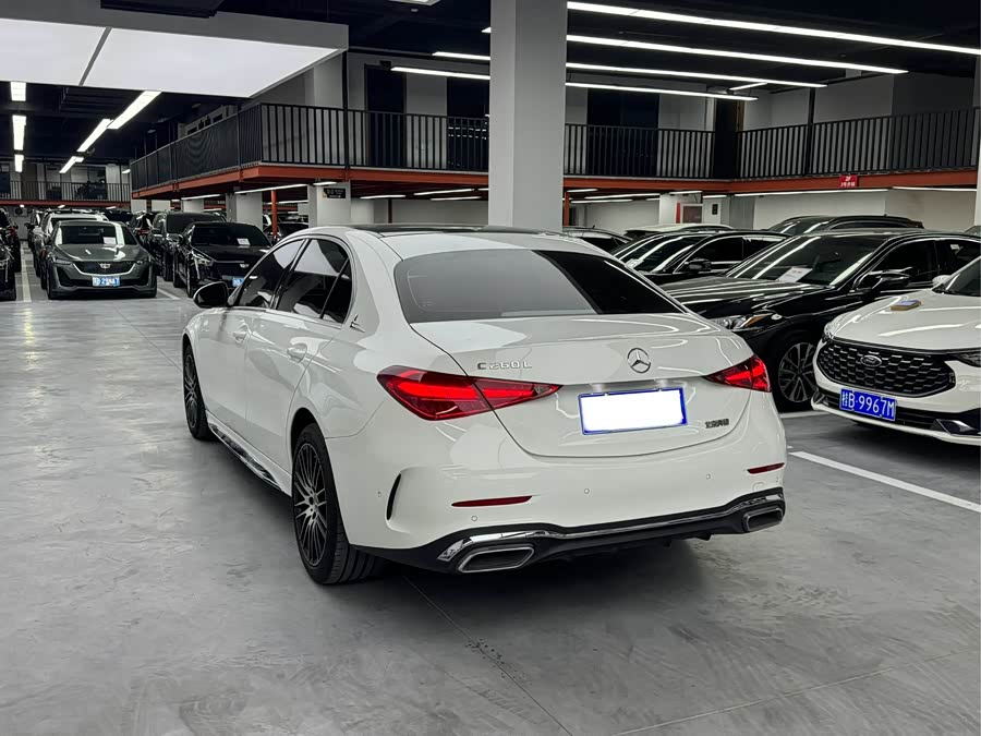 Mercedes-Benz C-Class 2023 — фото 15