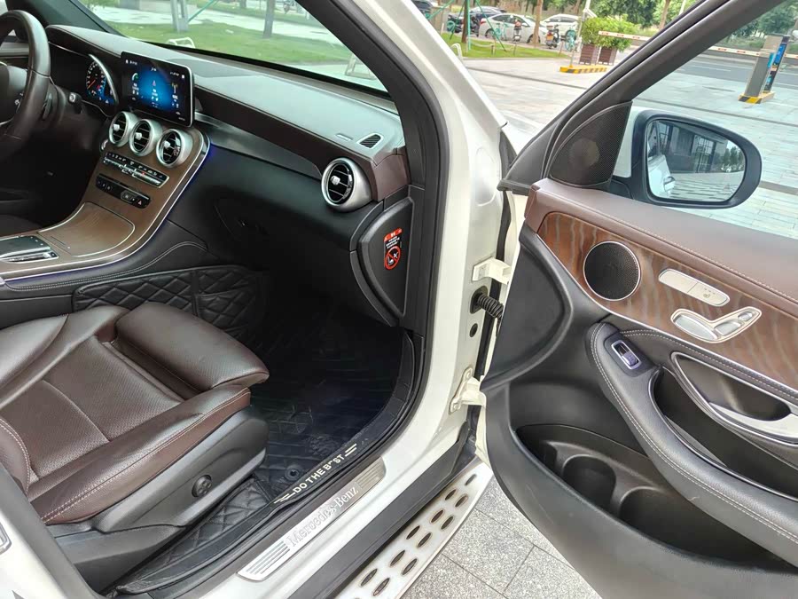 Mercedes-Benz GLC 2020