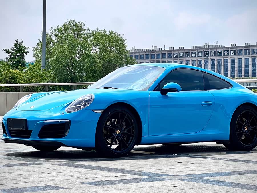 Porsche 911 2016