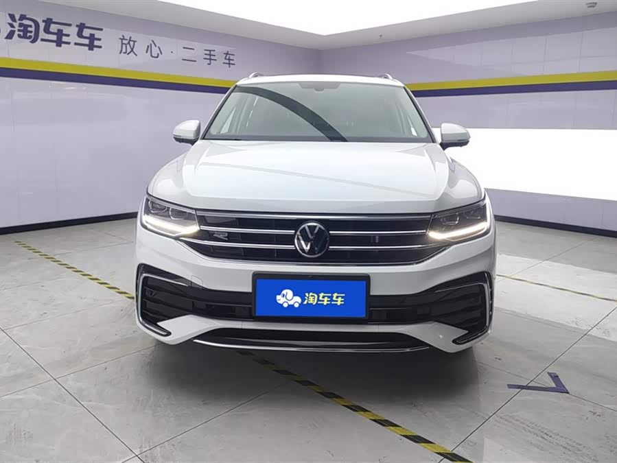 Volkswagen Tiguan L 2024
