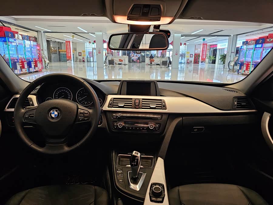 BMW 3 Series 2015 — фото 10