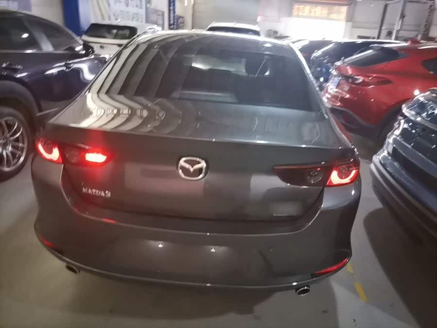 Mazda 3 Angkesela 2021