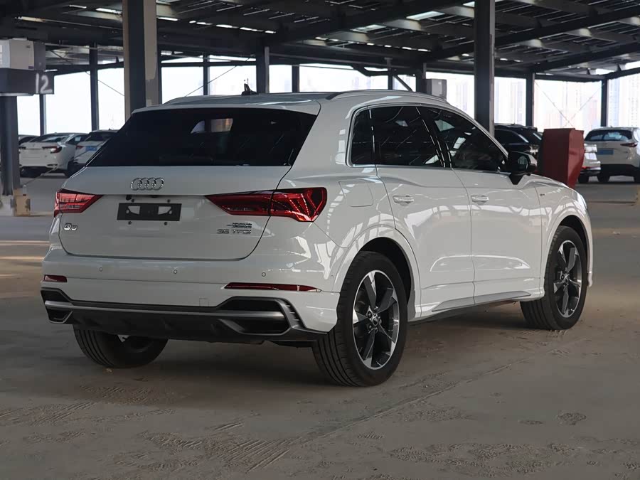 Audi Q3 2023