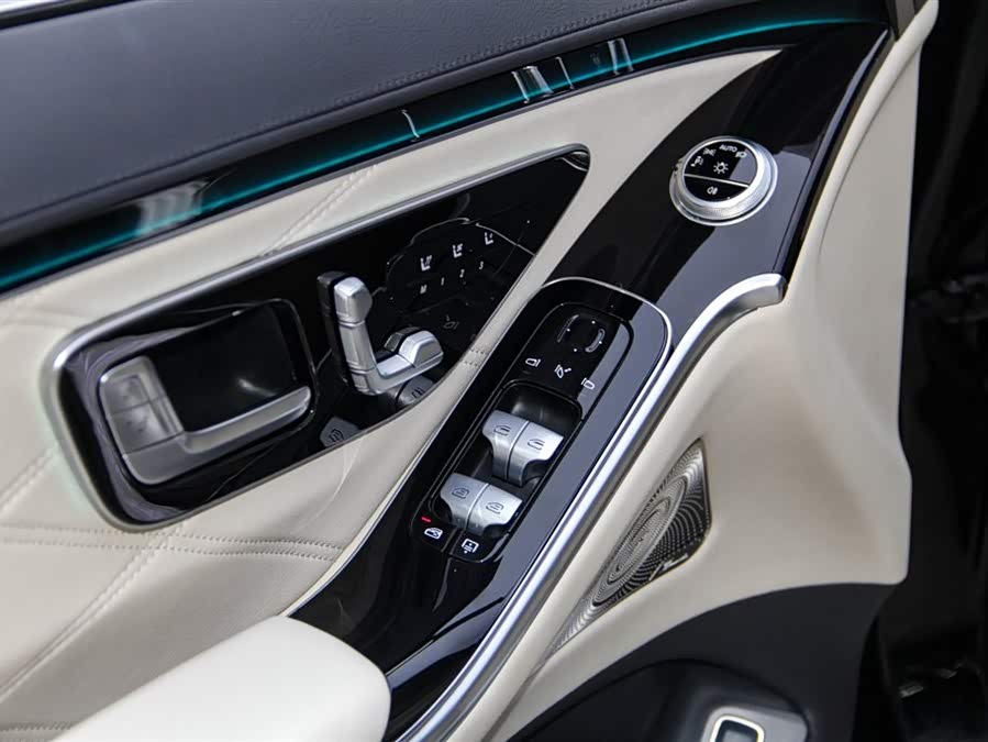 Mercedes-Benz Maybach S-Class 2021 — фото 13