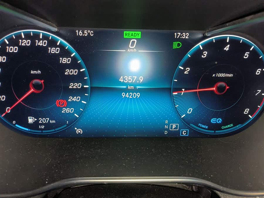 Mercedes-Benz C-Class 2021