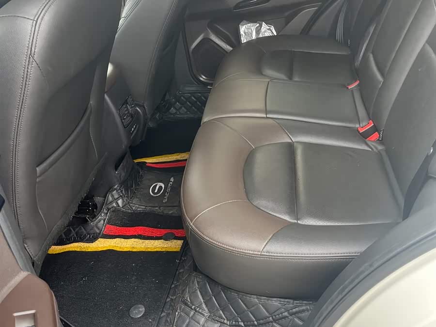 GAC Trumpchi GS4 2017