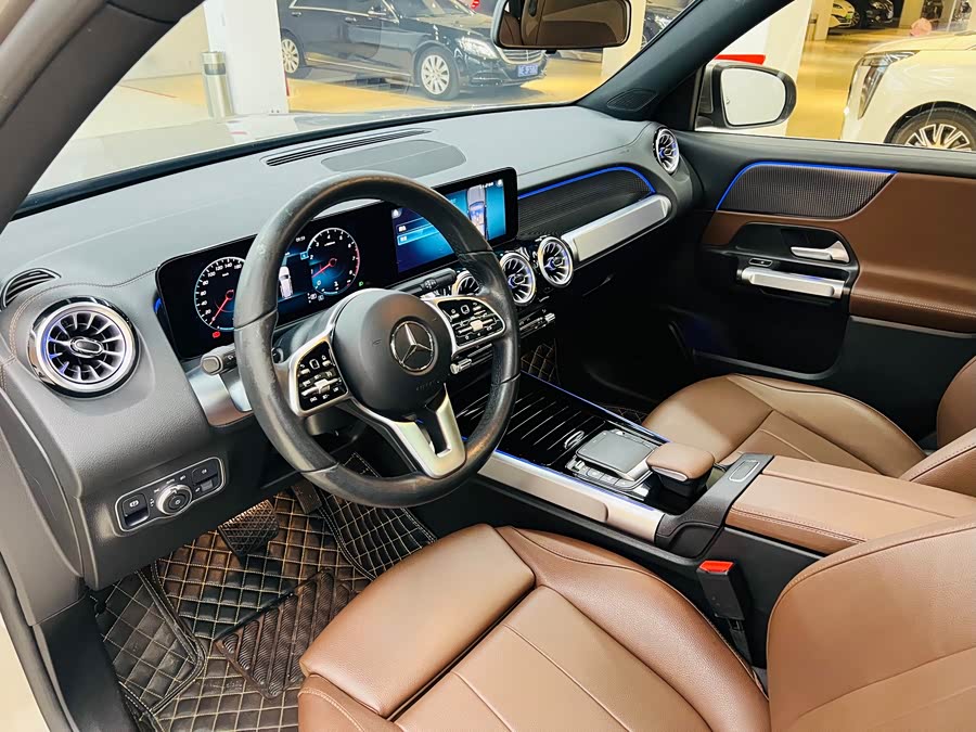 Mercedes-Benz GLB 2022