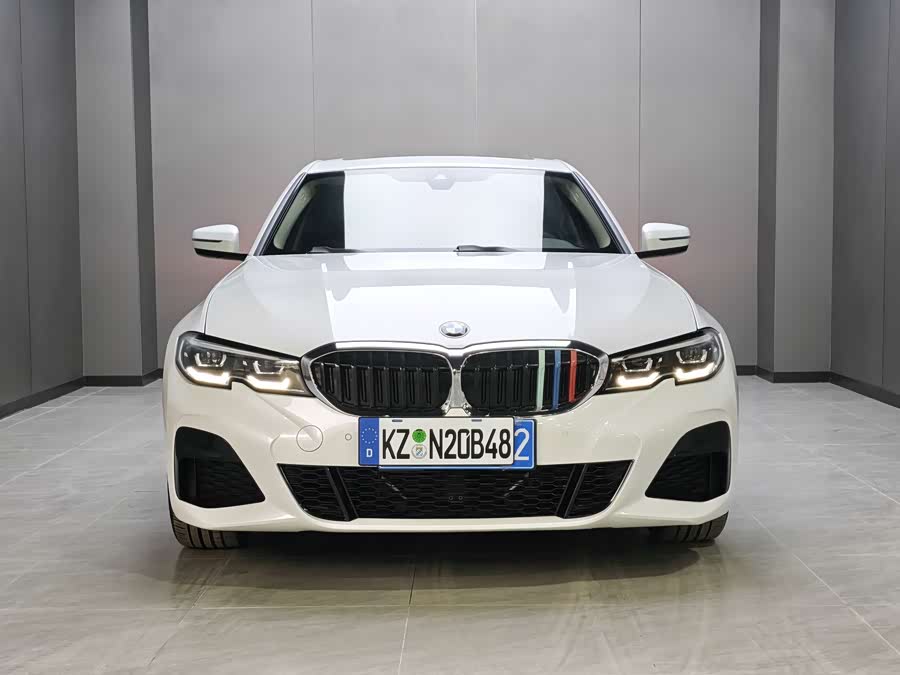 BMW 3 Series 2021