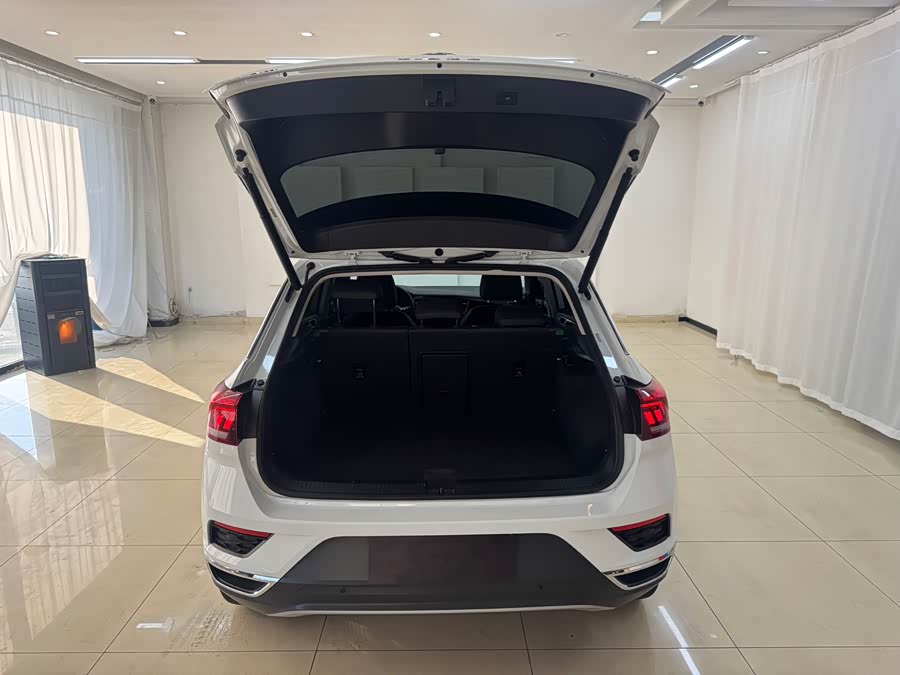 Volkswagen T-Roc 2022 — фото 20