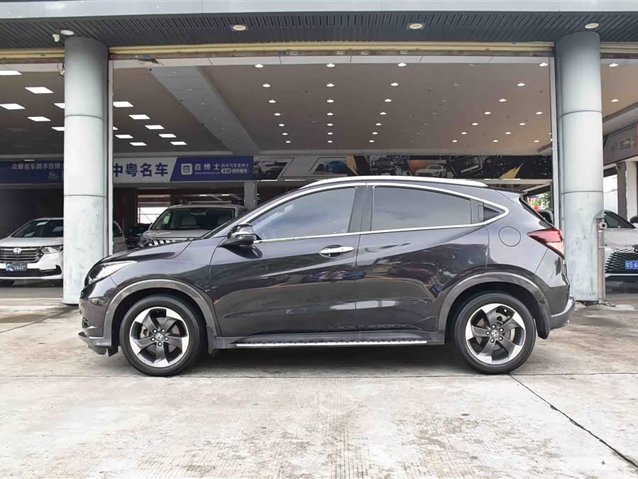 Honda Vezel 2015