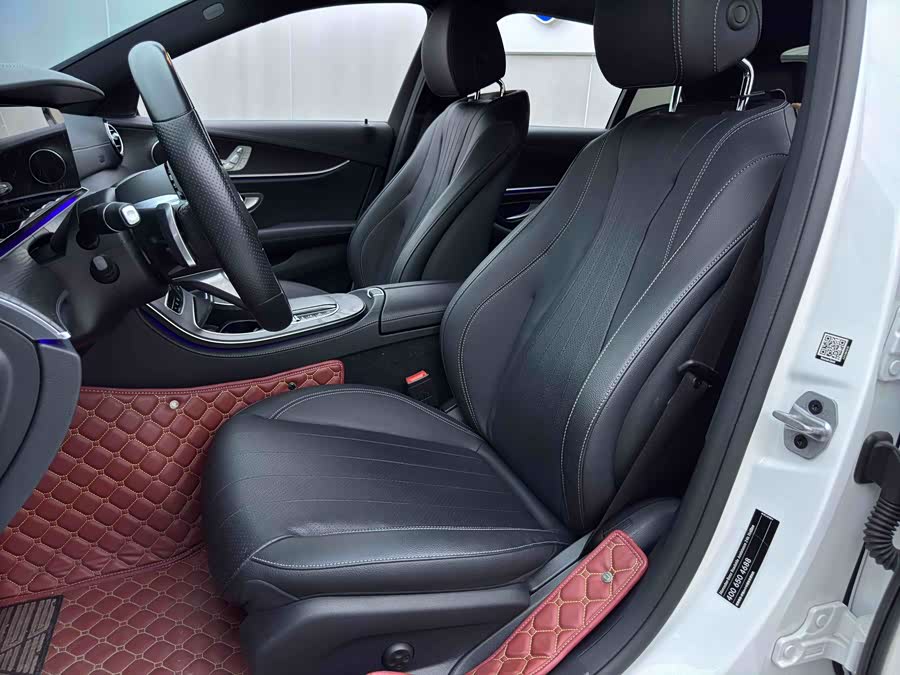Mercedes-Benz E-Class 2023 — фото 8