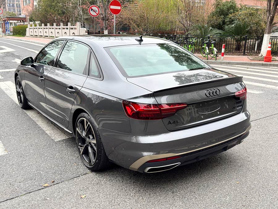 Audi A4L 2024