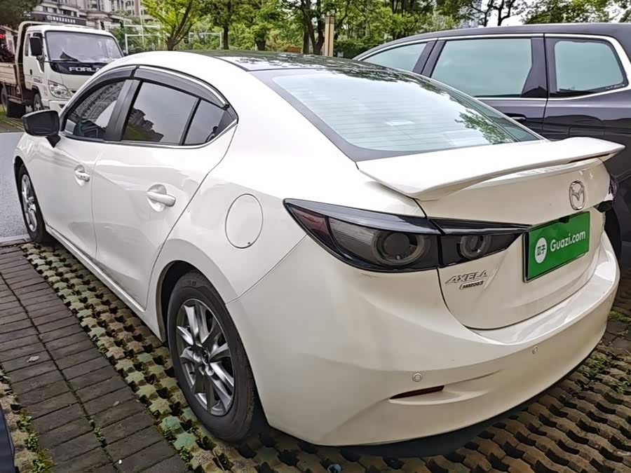 Mazda 3 Angkesela 2016