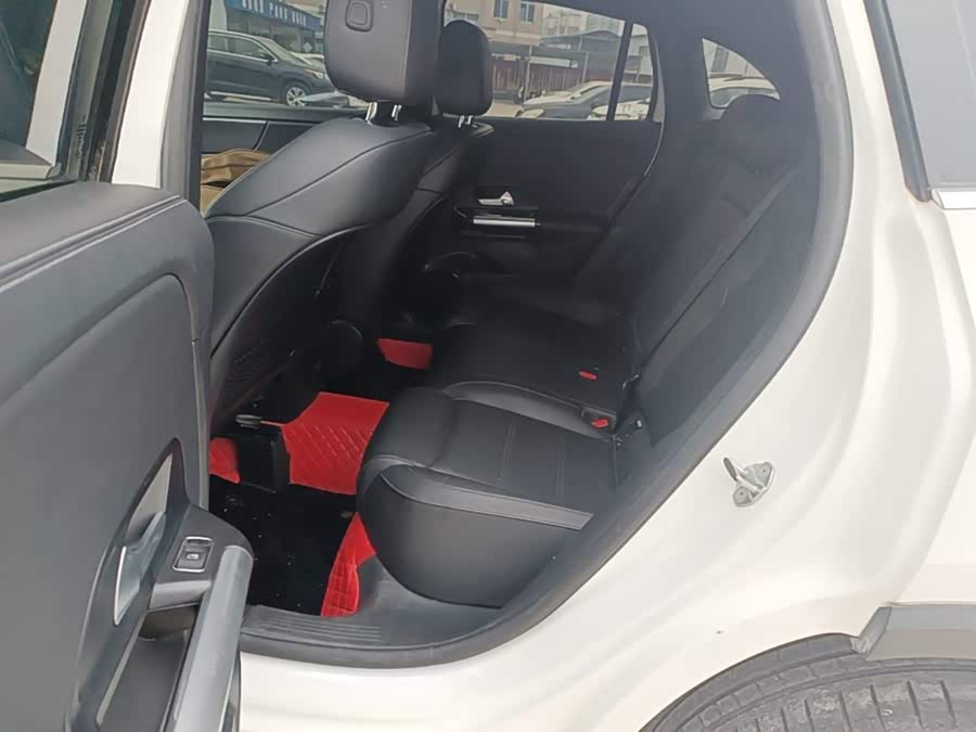 Mercedes-Benz GLA 2022 — фото 17