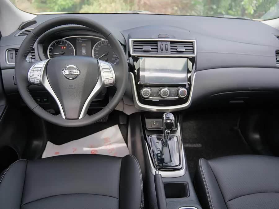 Nissan Tiida 2021