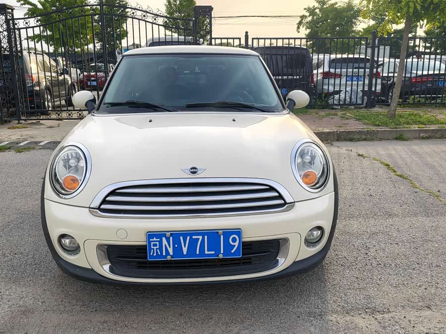 MINI MINI 2013