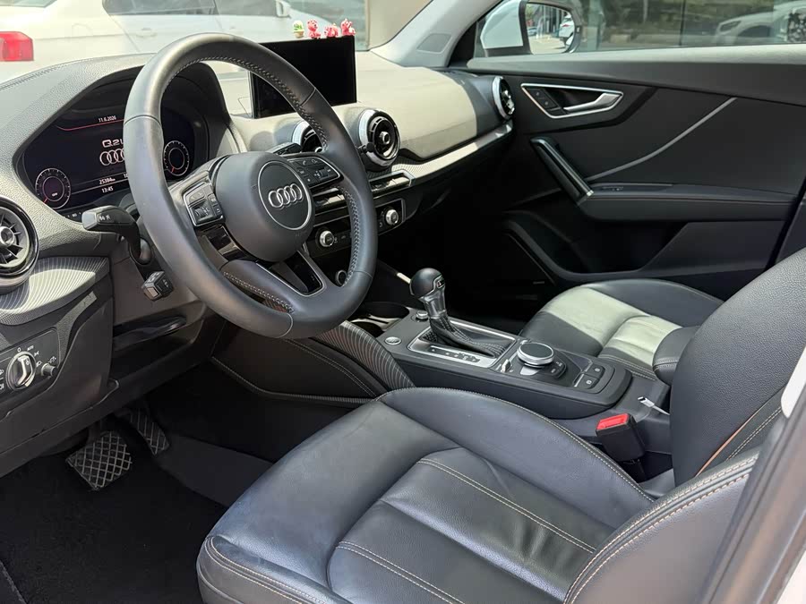 Audi Q2L 2022
