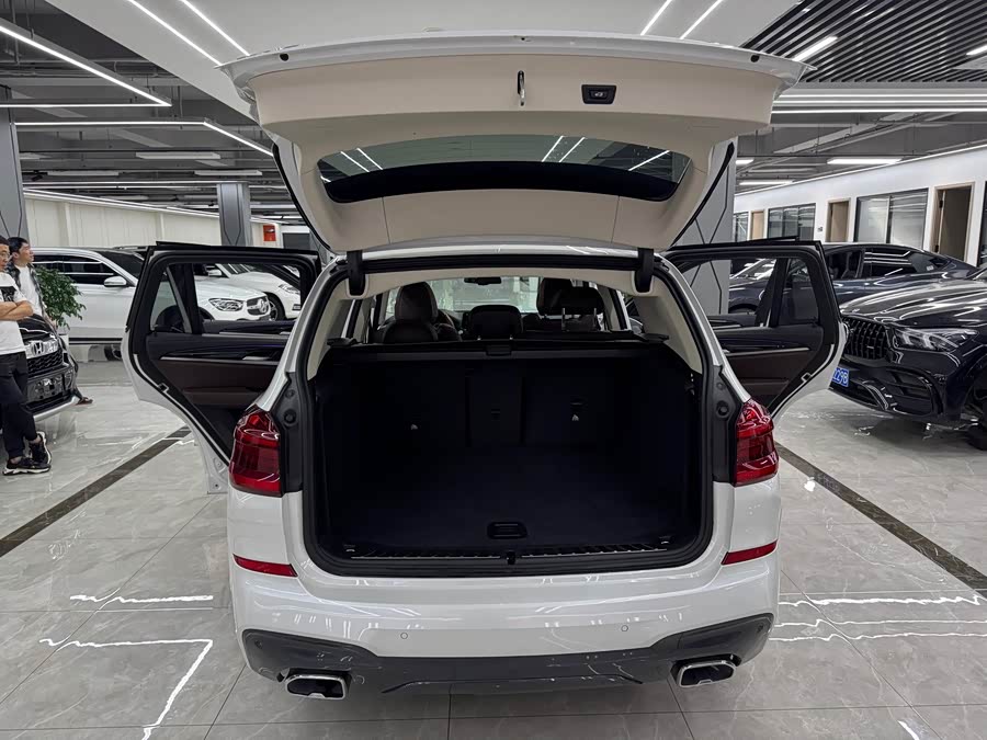 BMW X3 2018 — фото 15
