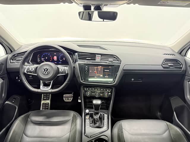 Volkswagen Tiguan L 2021