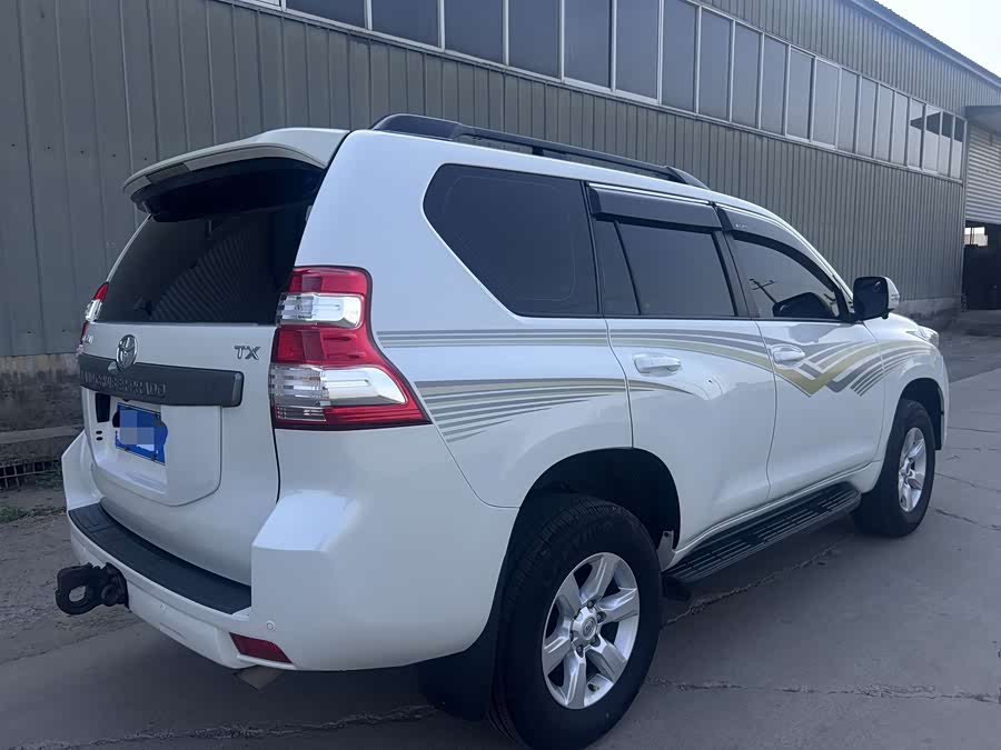 Toyota Prado 2016