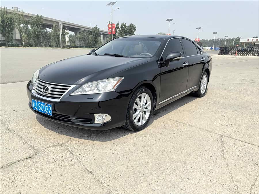 Lexus ES 2012